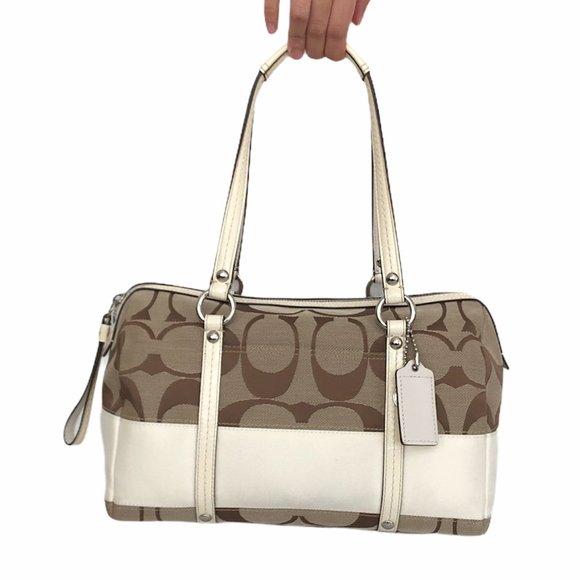 Coach authentic white signature handbag purse - Picture 6 of 8